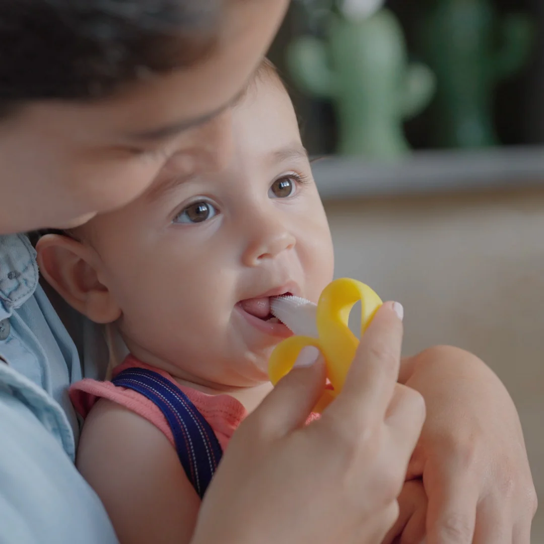 NanaNubs Banana Massaging Toothbrush - Image 5