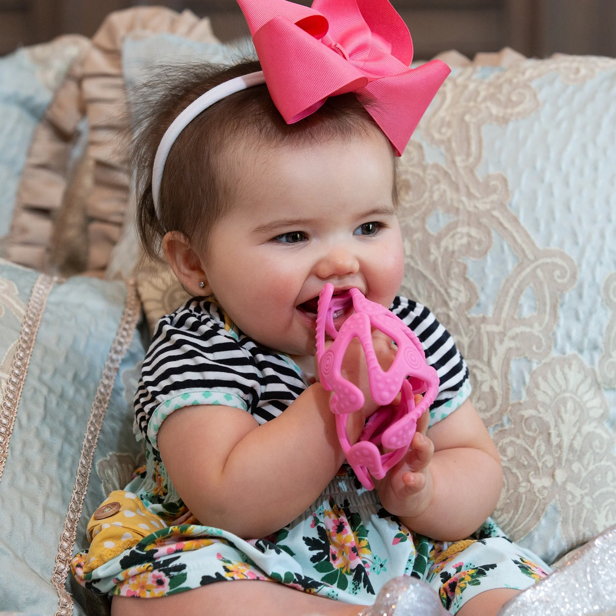 Tuggy Teething Ball - Image 4